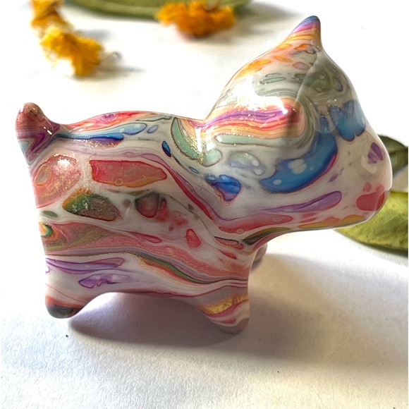 Daqi (or Chinese Lacquer) Dog Craving Hand Made From Sandalwood - Picture 3 of 8